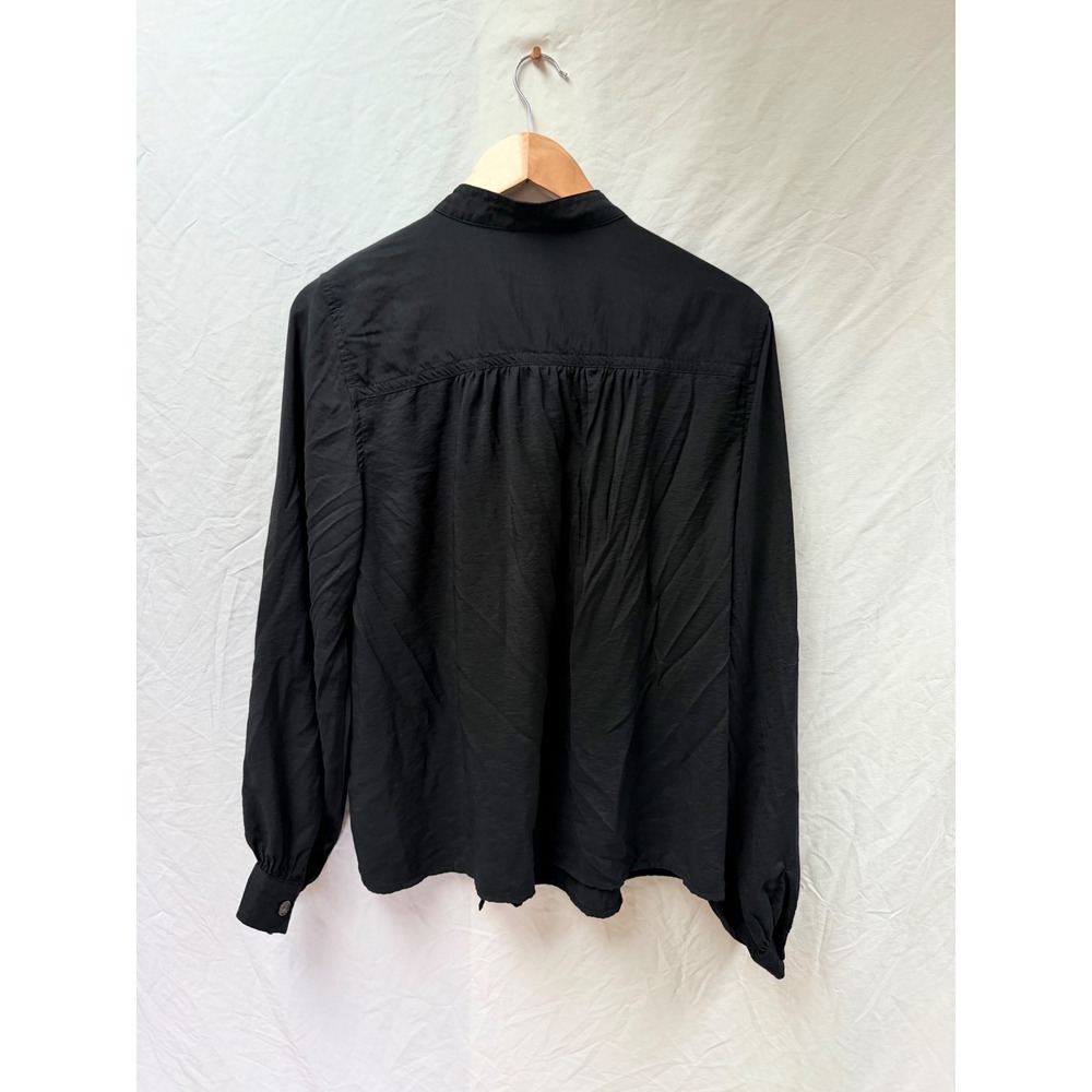 Banana Republic Womens Black Band Collar Button Down Blouse Shirred Yoke Large - Picture 2 of 6